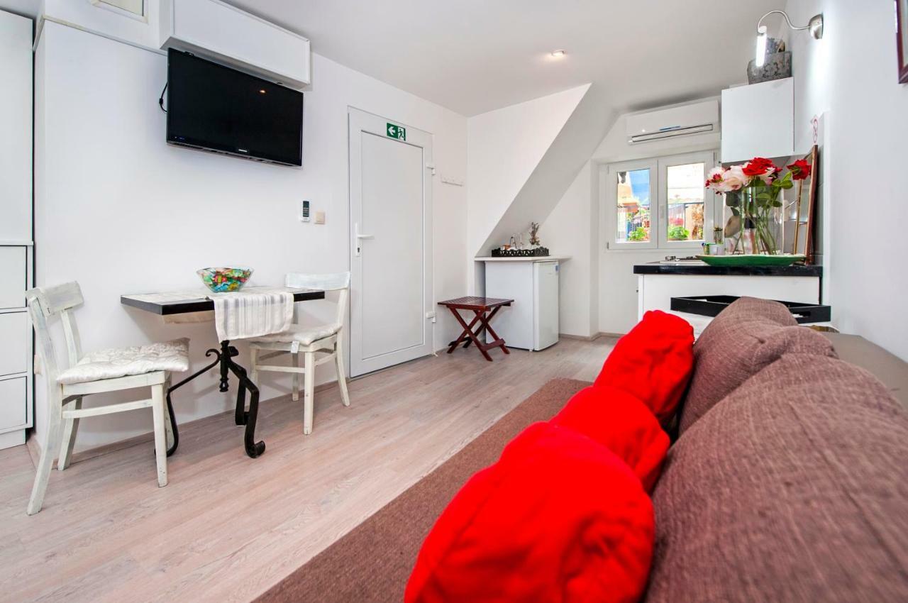 Apartman Delfin Rovinj Buitenkant foto