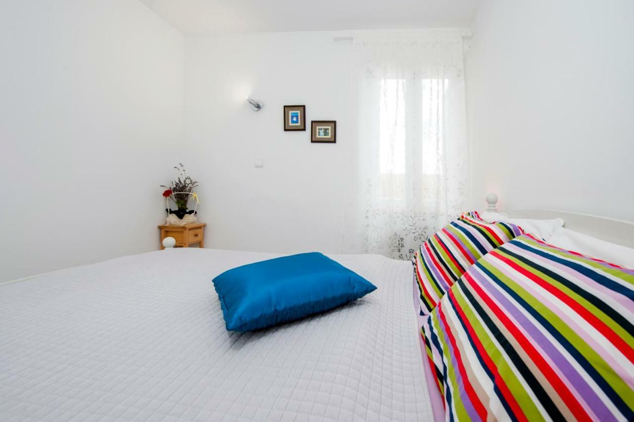 Apartman Delfin Rovinj Buitenkant foto