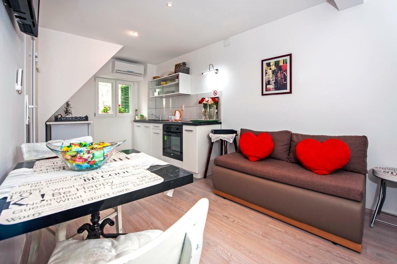 Apartman Delfin Rovinj Buitenkant foto